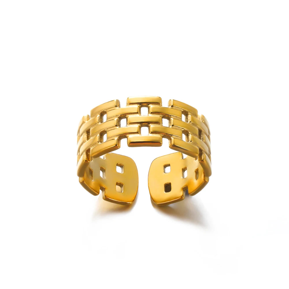 Statement Ring Selection
