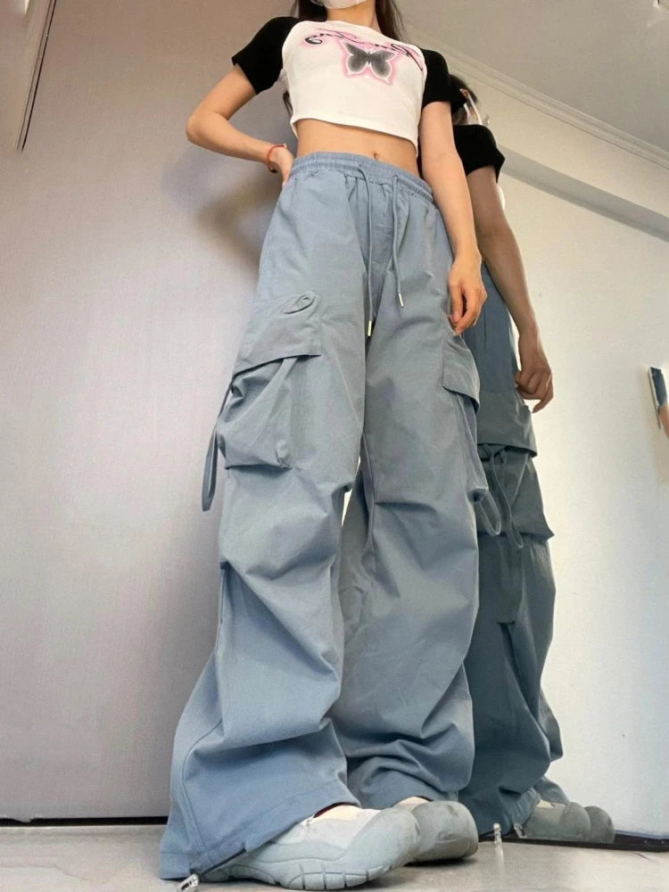 Relaxed Cargo Trousers