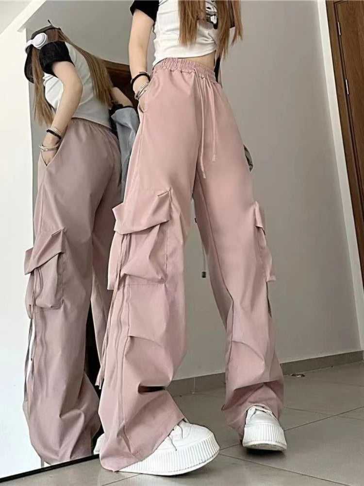 Relaxed Cargo Trousers