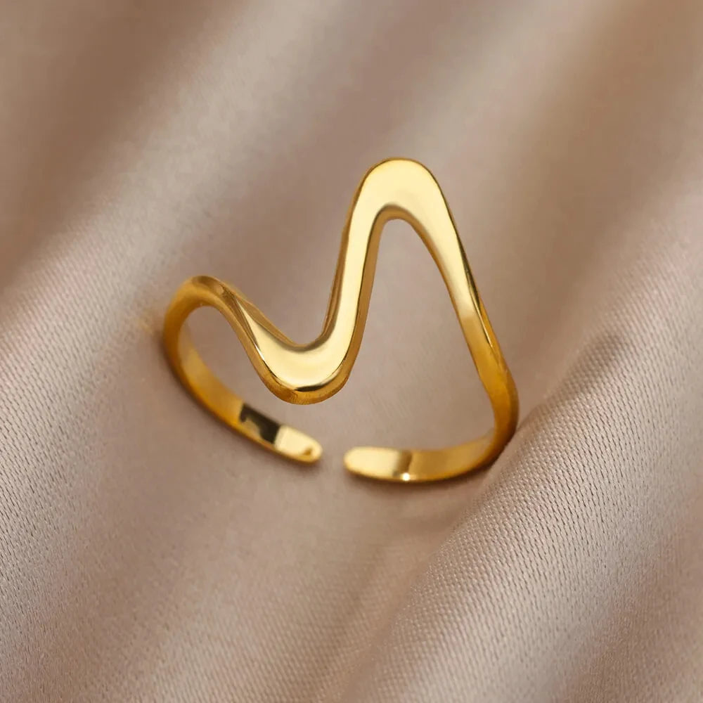 Statement Ring Selection