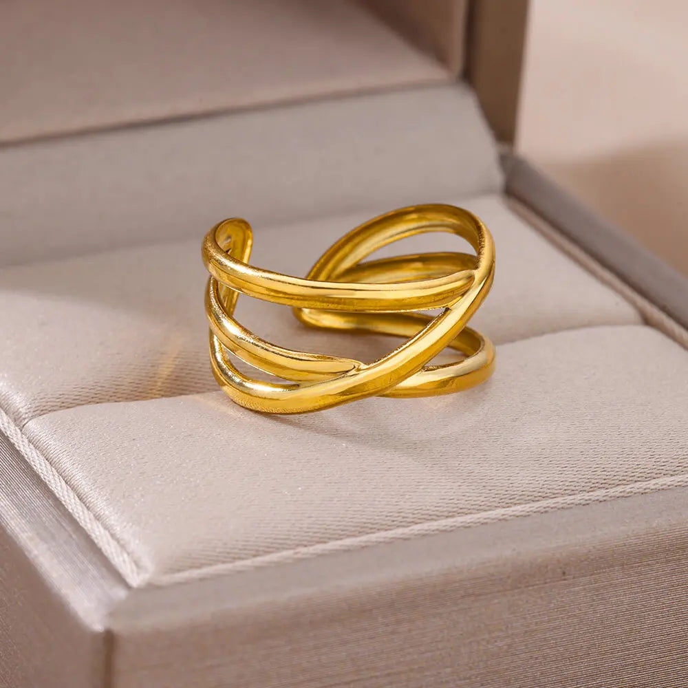 Statement Ring Selection