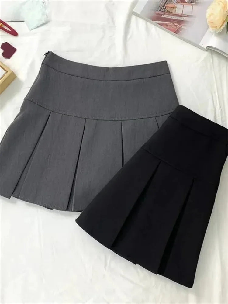Zip-Detail Pleated Mini Skirt